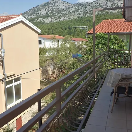 With Parking Space Starigrad, Paklenica - 25353 Apartment *