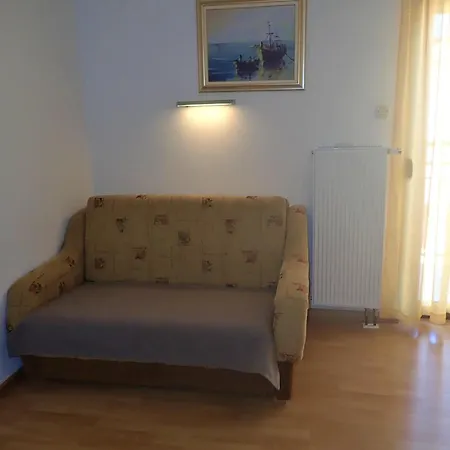Apartment With Parking Space Starigrad, Paklenica - 25353