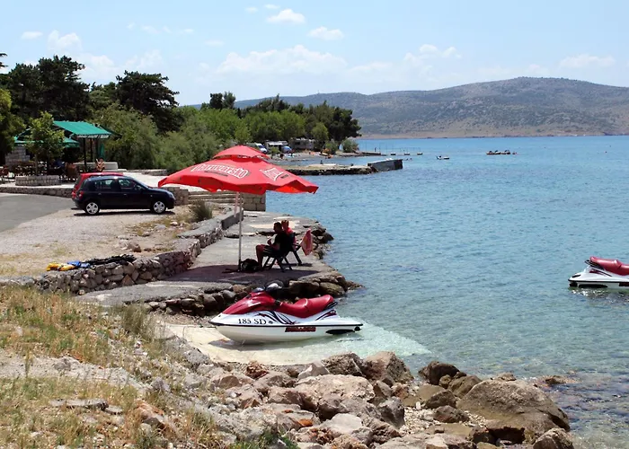 With Parking Space Starigrad, Paklenica - 25353 * Starigrad Paklenica