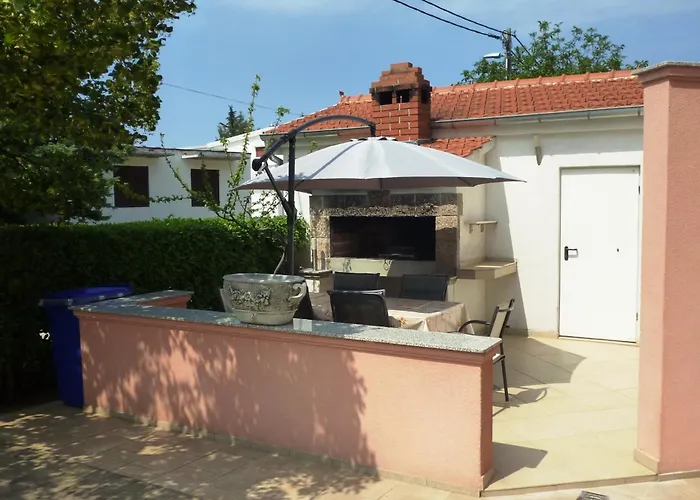 With Parking Space Starigrad, Paklenica - 25353 Appartement *